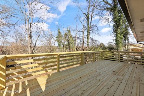 Tiny photo for 2737 Washington Pike, Knoxville, TN 37917 (MLS # 1324111)