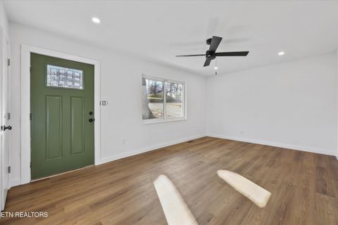 Tiny photo for 2737 Washington Pike, Knoxville, TN 37917 (MLS # 1324111)