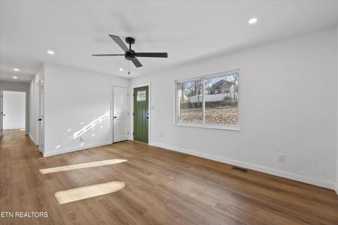 Tiny photo for 2737 Washington Pike, Knoxville, TN 37917 (MLS # 1324111)