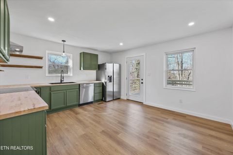 Tiny photo for 2737 Washington Pike, Knoxville, TN 37917 (MLS # 1324111)