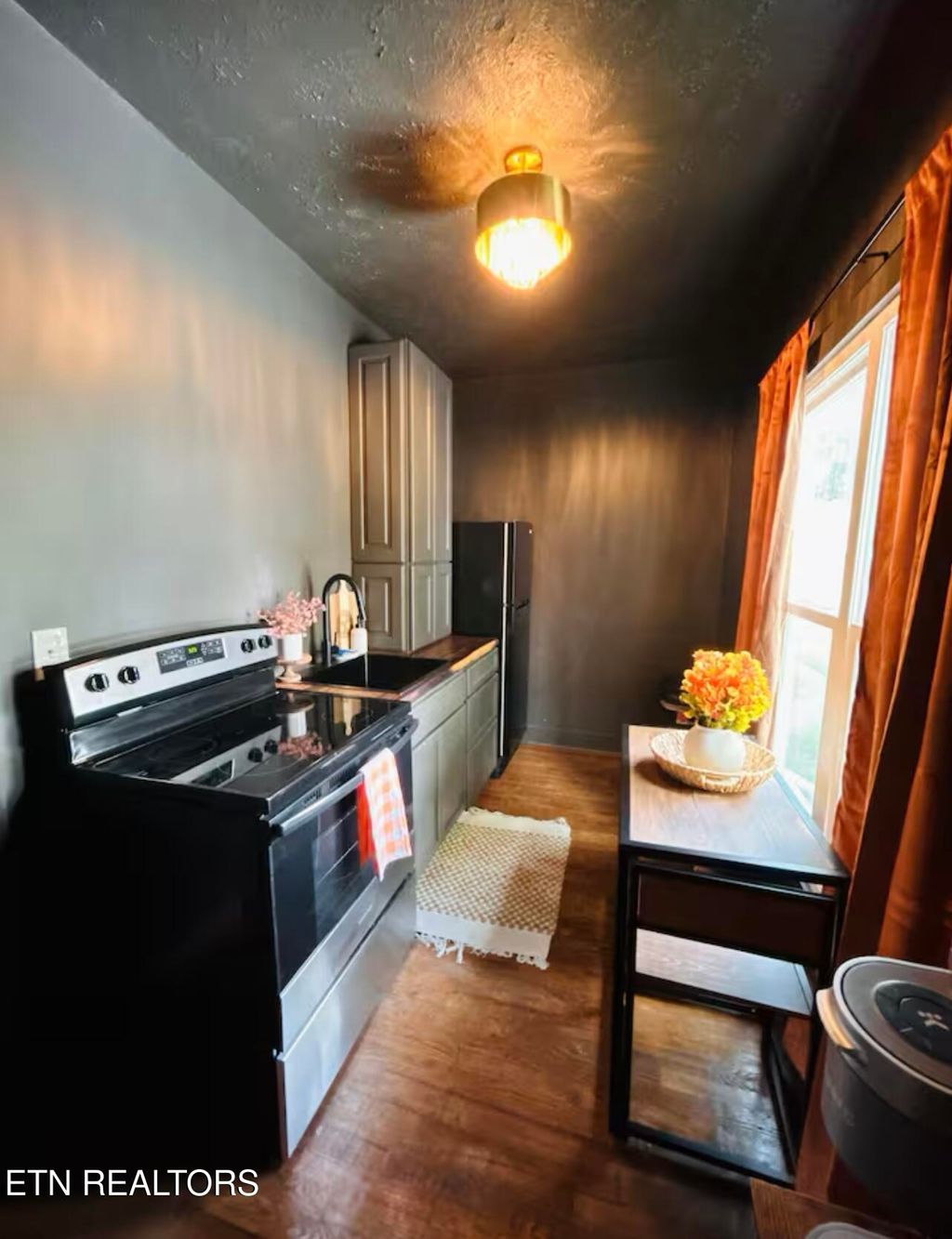 Photo of 3500 Sevier Ave, Knoxville, TN 37920 (MLS # 1328898)