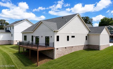 Tiny photo for 108 Cozy Manor Way, Clinton, TN 37716 (MLS # 1348322)