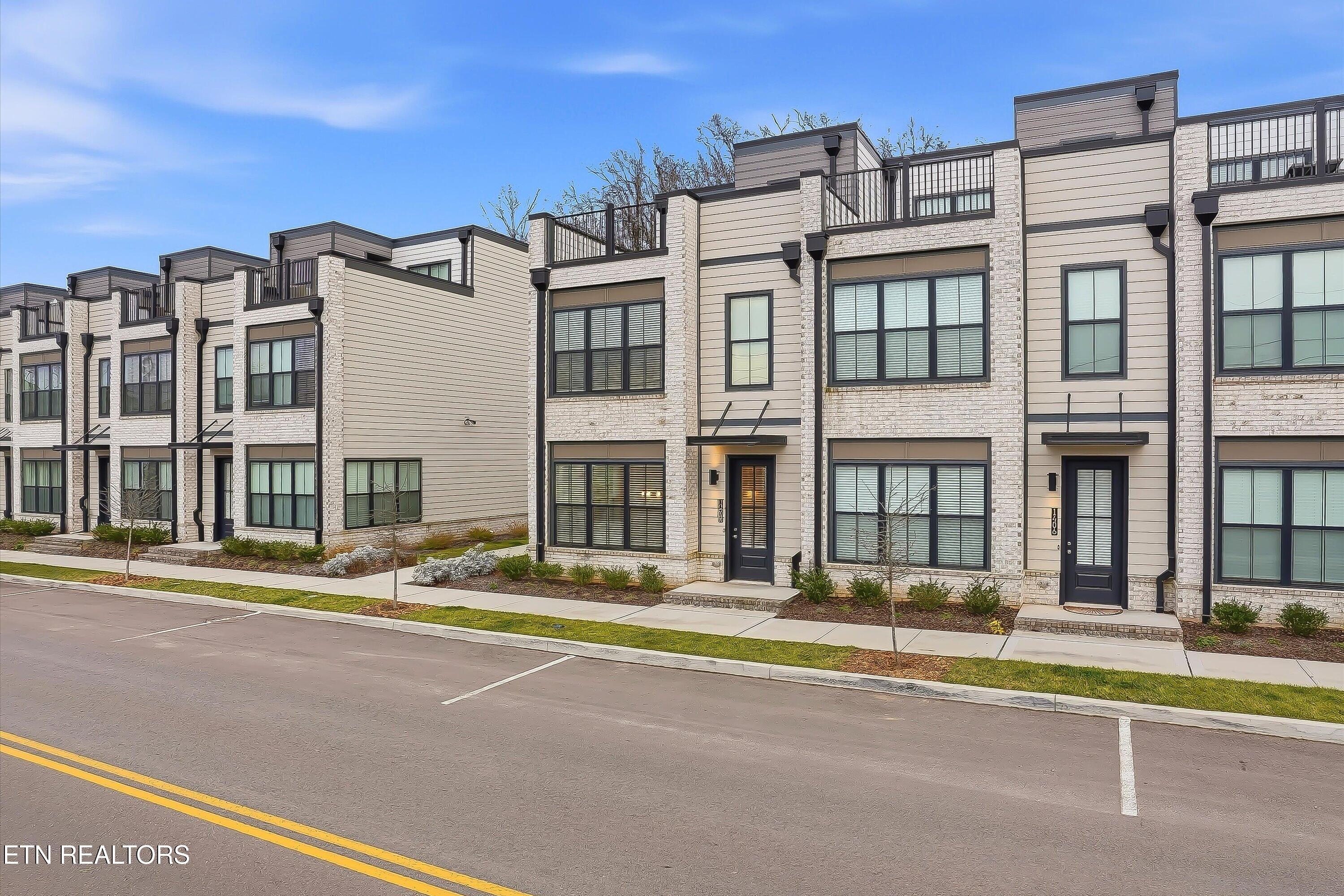 1408 Island Home Ave