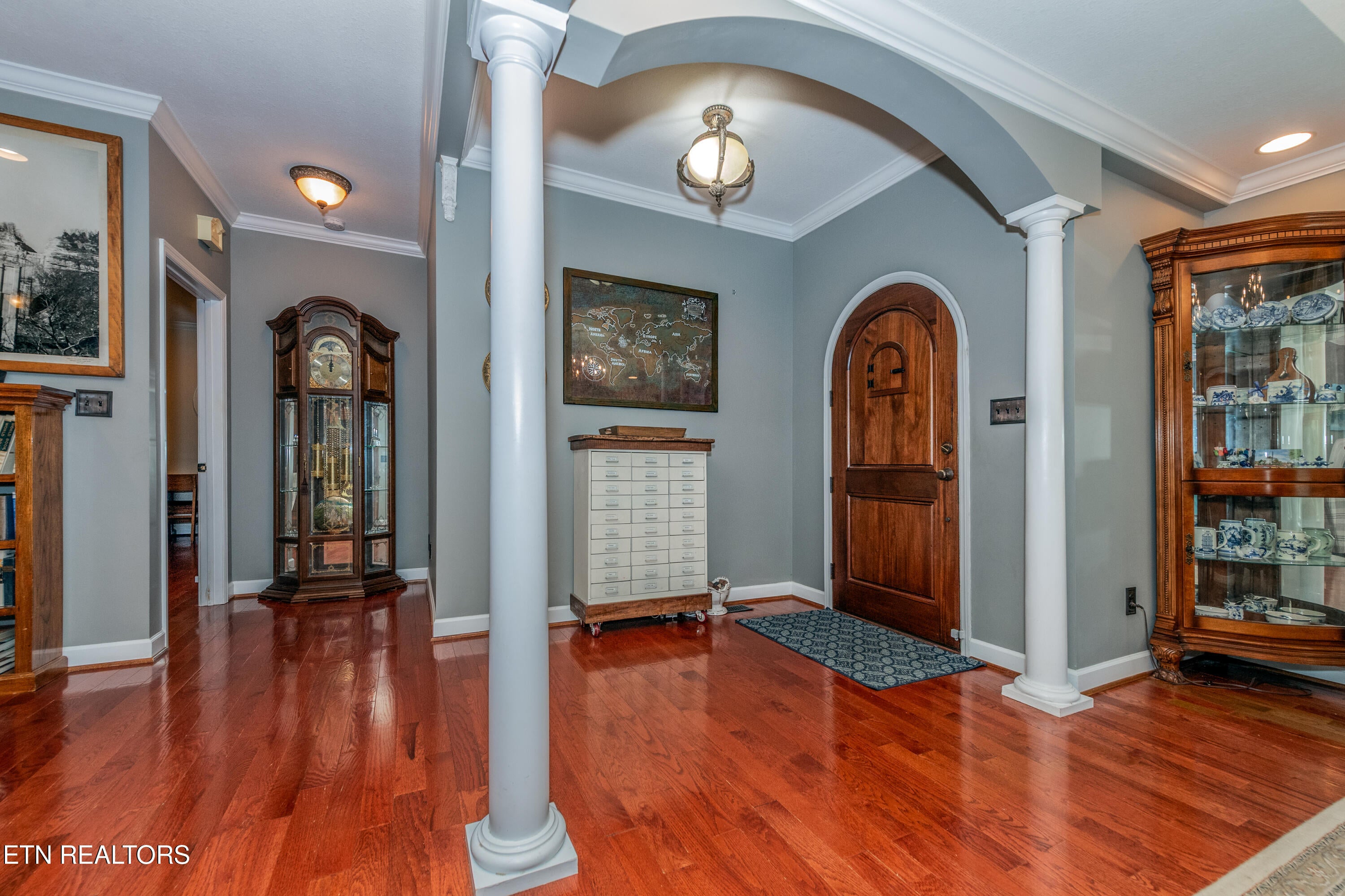 195 Cabot Lane