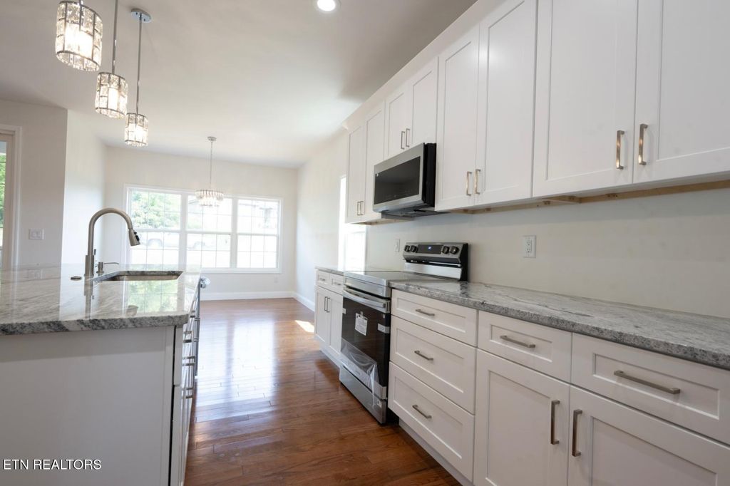 Photo of 5926 Whisper Ridge ln Lane, Corryton, TN 37721 (MLS # 1312326)