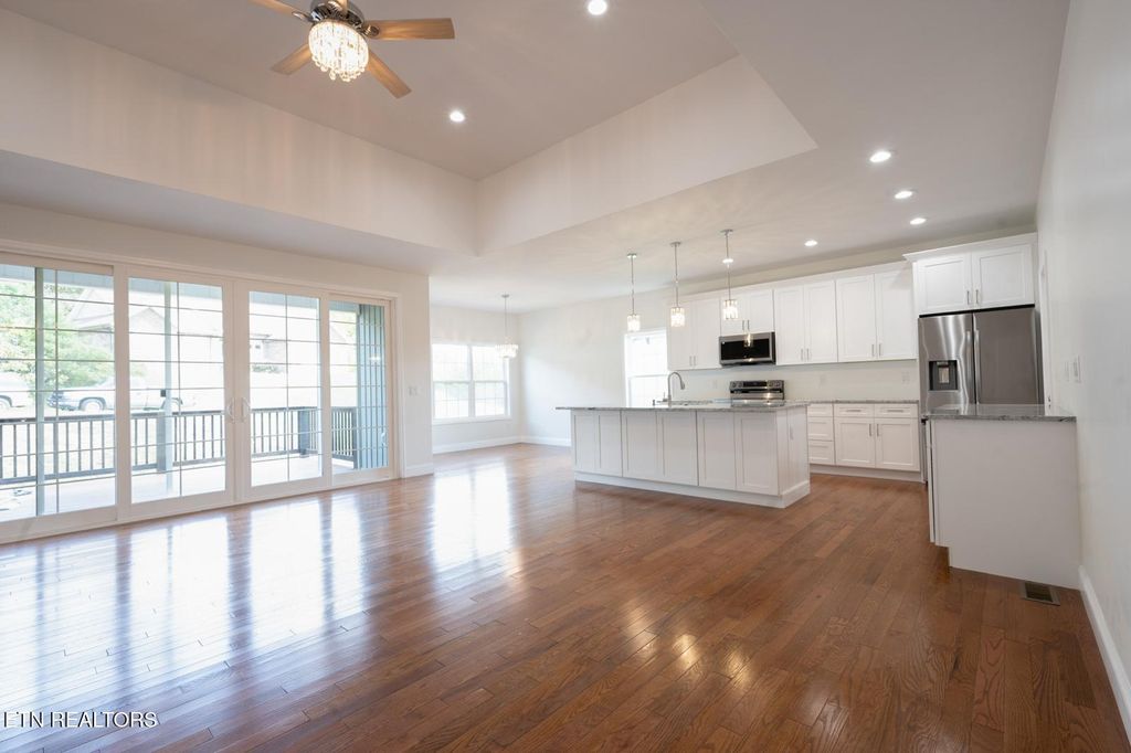 Photo of 5926 Whisper Ridge ln Lane, Corryton, TN 37721 (MLS # 1312326)