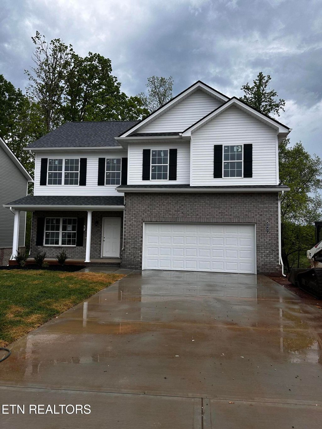 Photo of 8047 Tree Line Lane, Corryton, TN 37721 (MLS # 1298355)