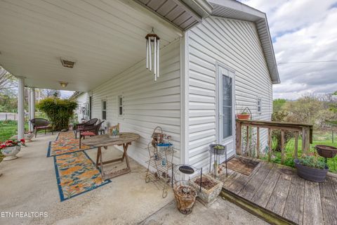 Tiny photo for 219 Davis Rd, LaFollette, TN 37766 (MLS # 1320672)