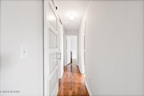 Tiny photo for 807 S 8th St, LaFollette, TN 37766 (MLS # 1334447)
