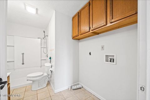 Tiny photo for 807 S 8th St, LaFollette, TN 37766 (MLS # 1334447)