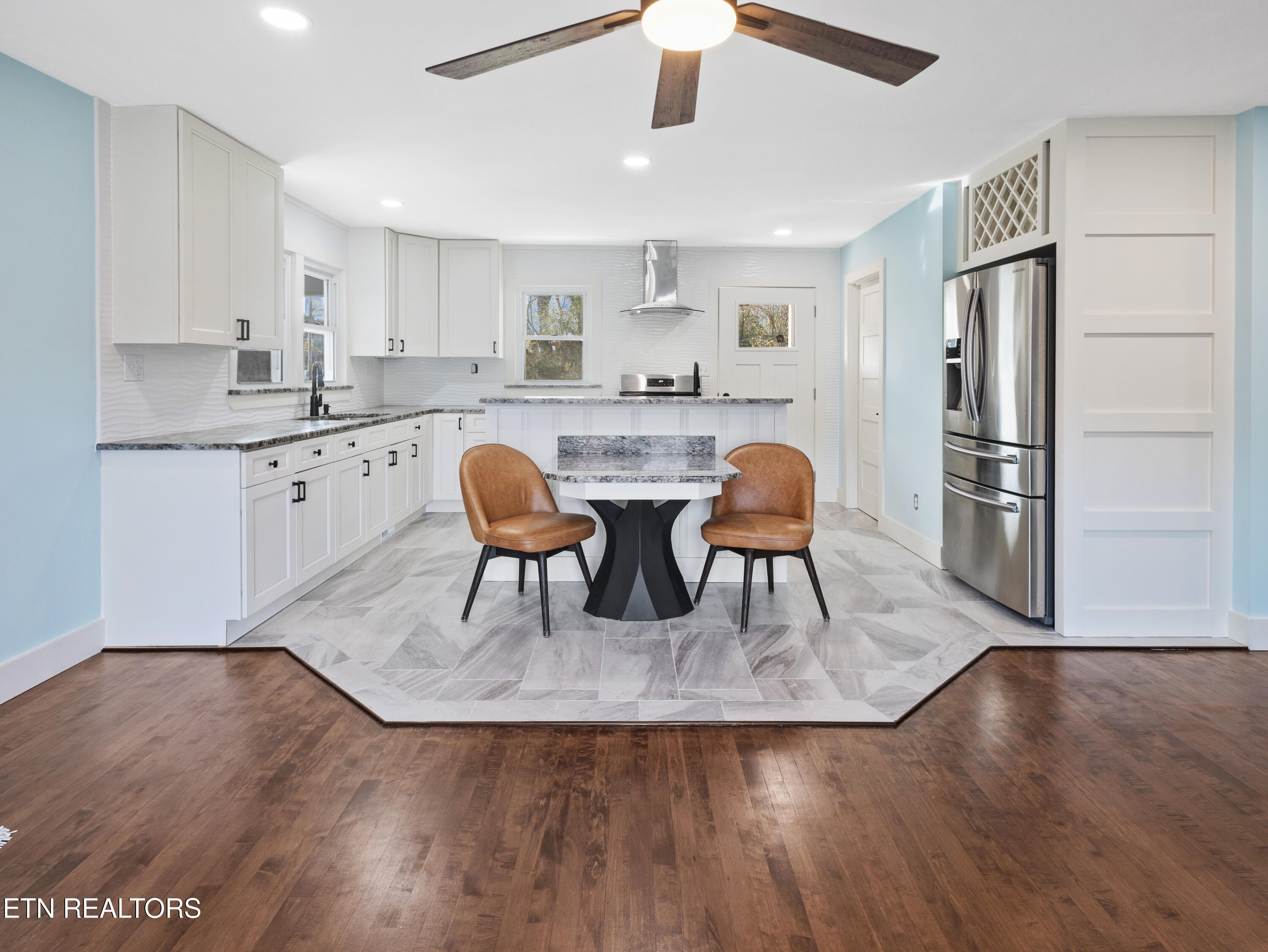 108 Lakeside Drive