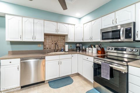 Tiny photo for 10468 Laura Lee Lane, Knoxville, TN 37922 (MLS # 1327116)