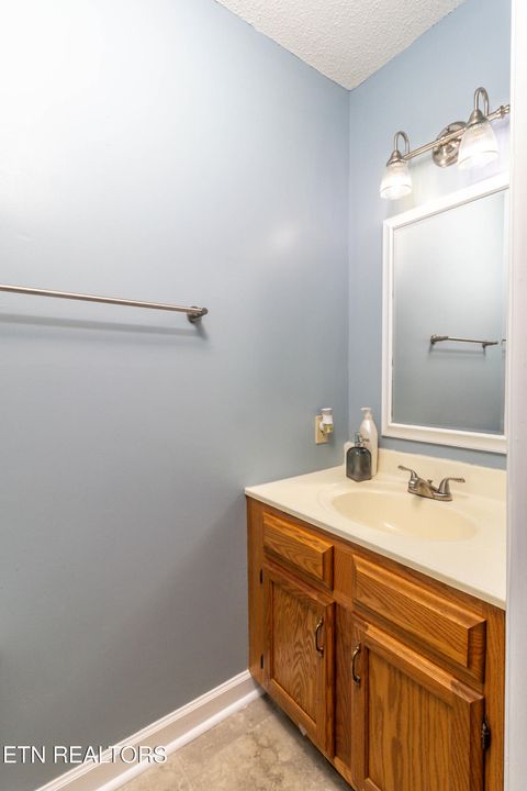 Tiny photo for 10468 Laura Lee Lane, Knoxville, TN 37922 (MLS # 1327116)