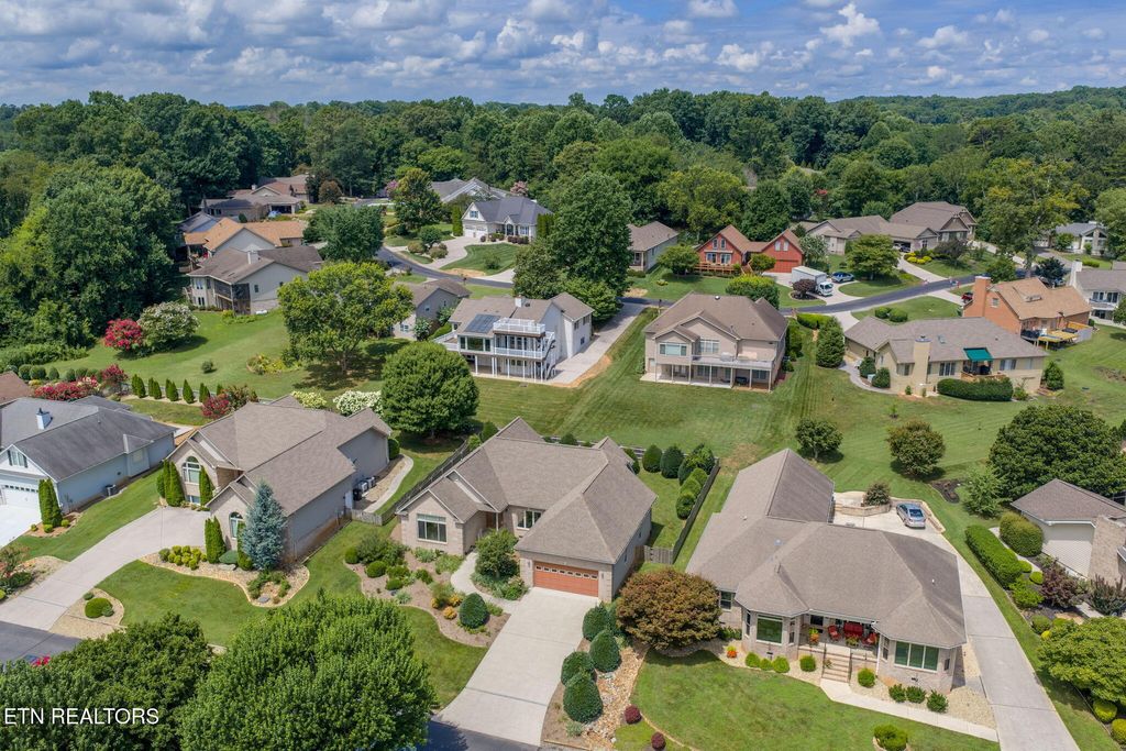 Photo of 144 Cheeskogili Way, Loudon, TN 37774 (MLS # 1347934)