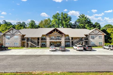 Tiny photo for 235 Bishops Cap Circle #103, Townsend, TN 37882 (MLS # 1287174)