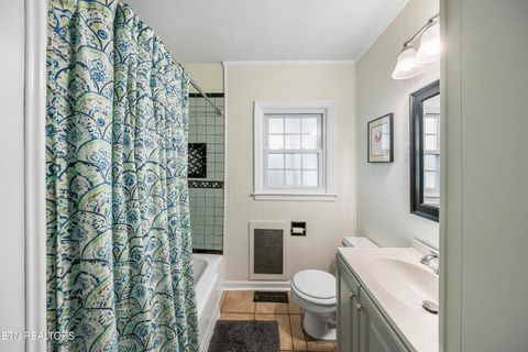 Tiny photo for 3352 NE Kenilworth Lane, Knoxville, TN 37917 (MLS # 1332775)