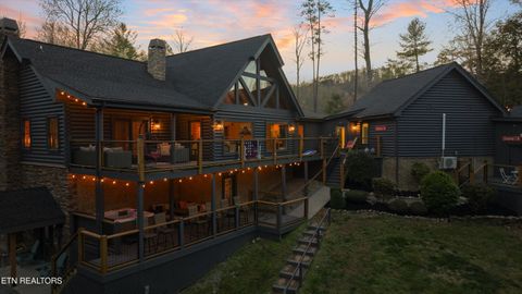 Photo of 2619 Bear Crossing Way, Sevierville, TN 37862 (MLS # 1333838)