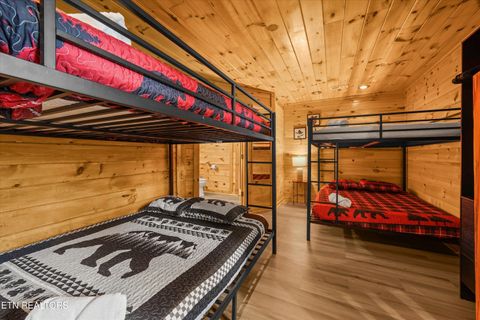 Tiny photo for 2619 Bear Crossing Way, Sevierville, TN 37862 (MLS # 1333838)