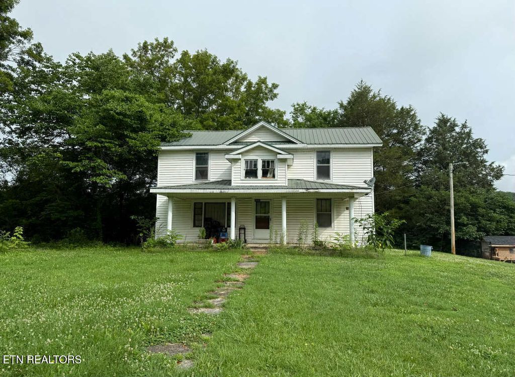 Photo of 3101 Sugar Grove Valley Rd, Harriman, TN 37748 (MLS # 1313411)