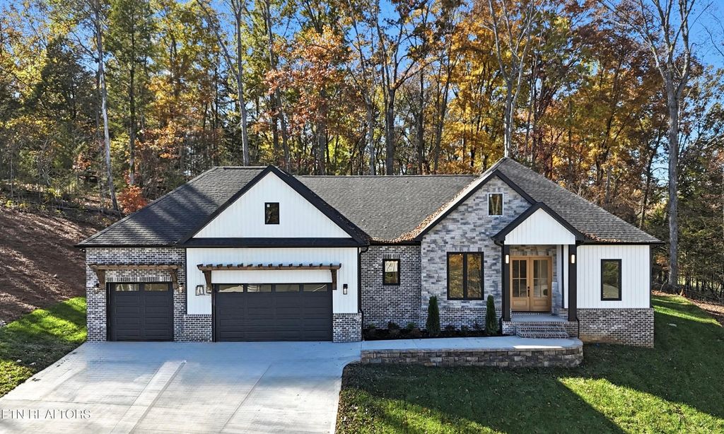 Photo of 121 Nuhya Way, Loudon, TN 37774 (MLS # 1321327)