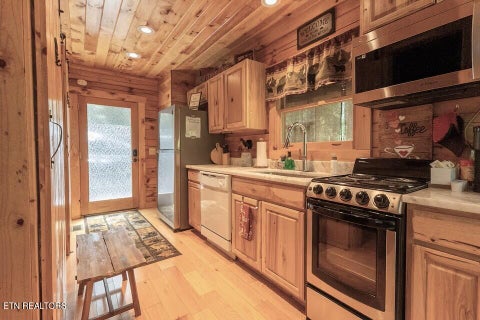 Tiny photo for 2208 Spurling Way, Sevierville, TN 37862 (MLS # 1343374)