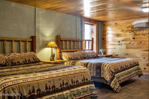 Tiny photo for 301 School St, Tellico Plains, TN 37385 (MLS # 1324558)