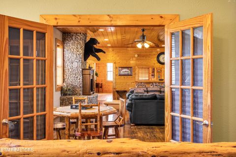 Tiny photo for 301 School St, Tellico Plains, TN 37385 (MLS # 1324558)