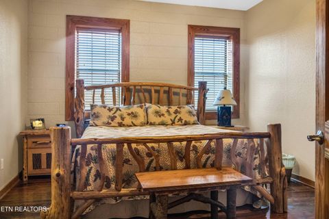 Tiny photo for 301 School St, Tellico Plains, TN 37385 (MLS # 1324558)