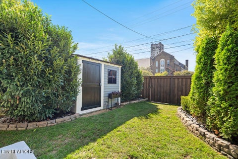 Tiny photo for 817 Deery St, Knoxville, TN 37917 (MLS # 1359254)