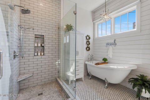 Tiny photo for 817 Deery St, Knoxville, TN 37917 (MLS # 1359254)