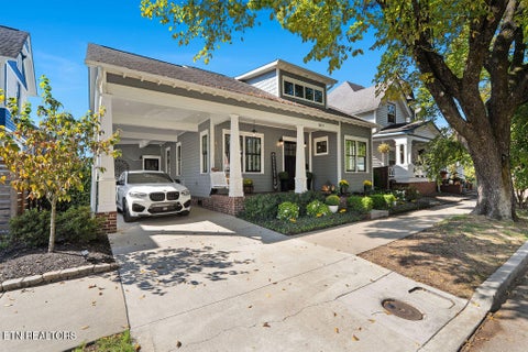 Tiny photo for 817 Deery St, Knoxville, TN 37917 (MLS # 1359254)
