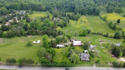 320 E Raccoon Valley Drive Heiskell TN 37754