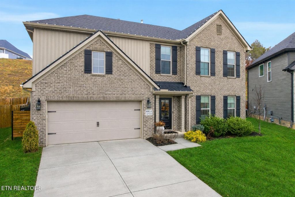 Photo of 8853 Yellow Aster Rd, Knoxville, TN 37931 (MLS # 1326116)