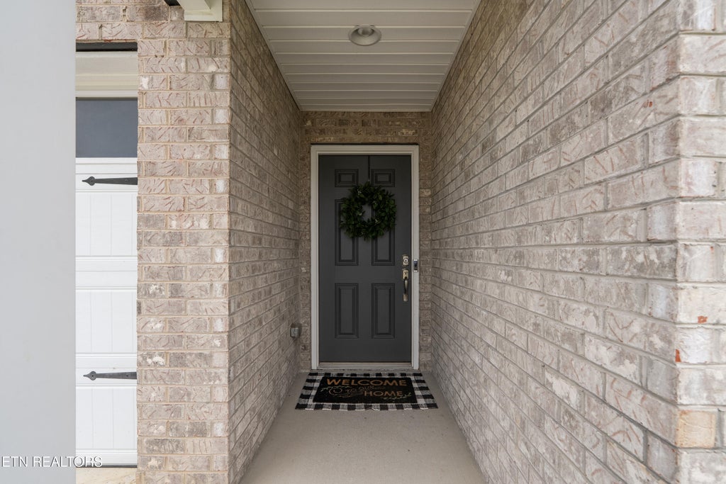 Photo of 1332 Paul Lankford Drive, Maryville, TN 37801 (MLS # 1353058)
