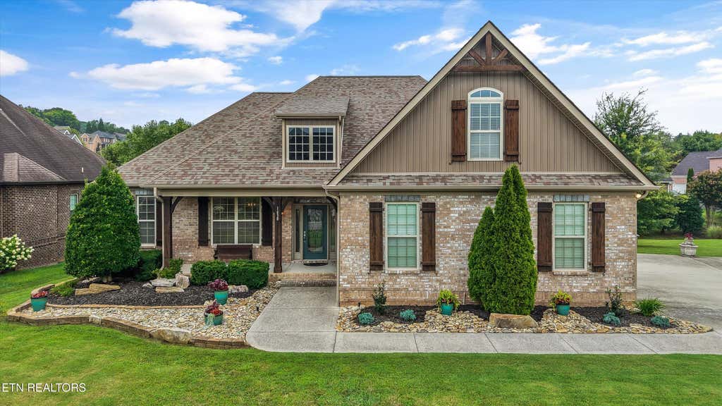 Photo of 1638 Amhurst Lane, Maryville, TN 37801 (MLS # 1349725)