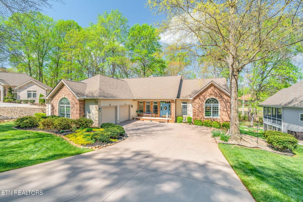 Photo of 124 Geya Circle, Loudon, TN 37774 (MLS # 1336358)