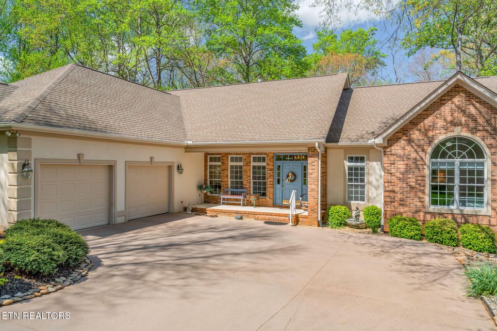 Photo of 124 Geya Circle, Loudon, TN 37774 (MLS # 1336358)