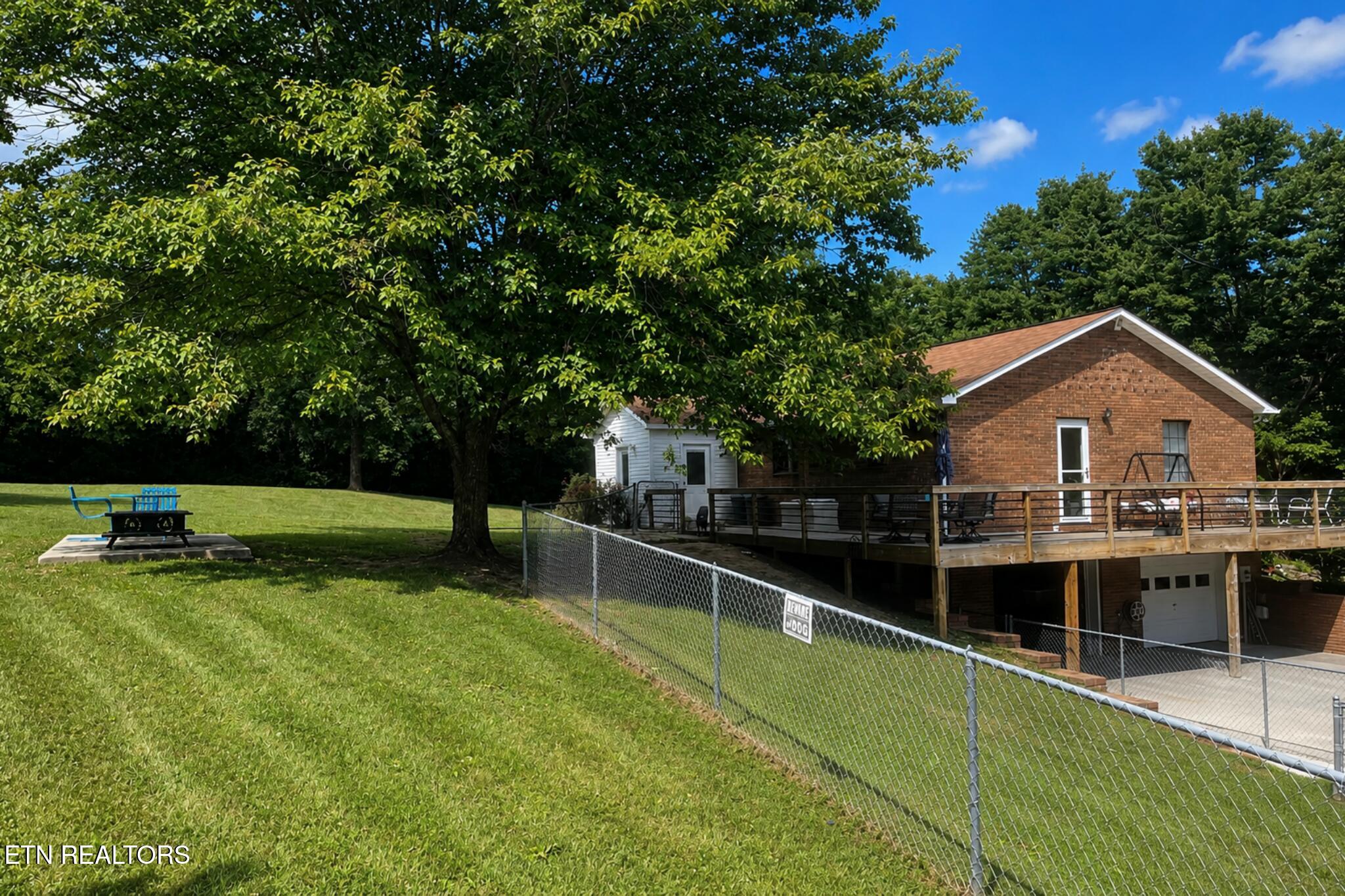 206 E Brushy Valley Drive