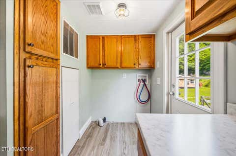 Tiny photo for 123 Sweat Lane, LaFollette, TN 37766 (MLS # 1343294)