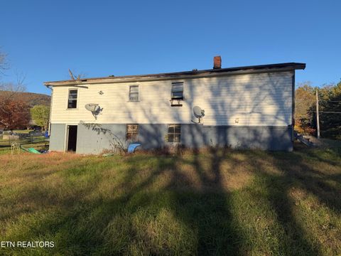 Tiny photo for 200 McCarroll Lane, Harriman, TN 37748 (MLS # 1322721)