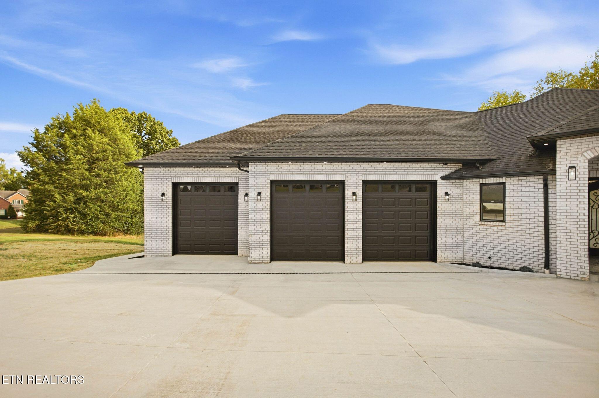 7418 Ridge Haven Court