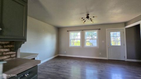 Tiny photo for 208 Riggs St, Athens, TN 37303 (MLS # 1338237)