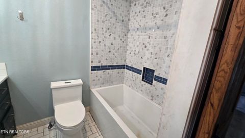 Tiny photo for 208 Riggs St, Athens, TN 37303 (MLS # 1338237)