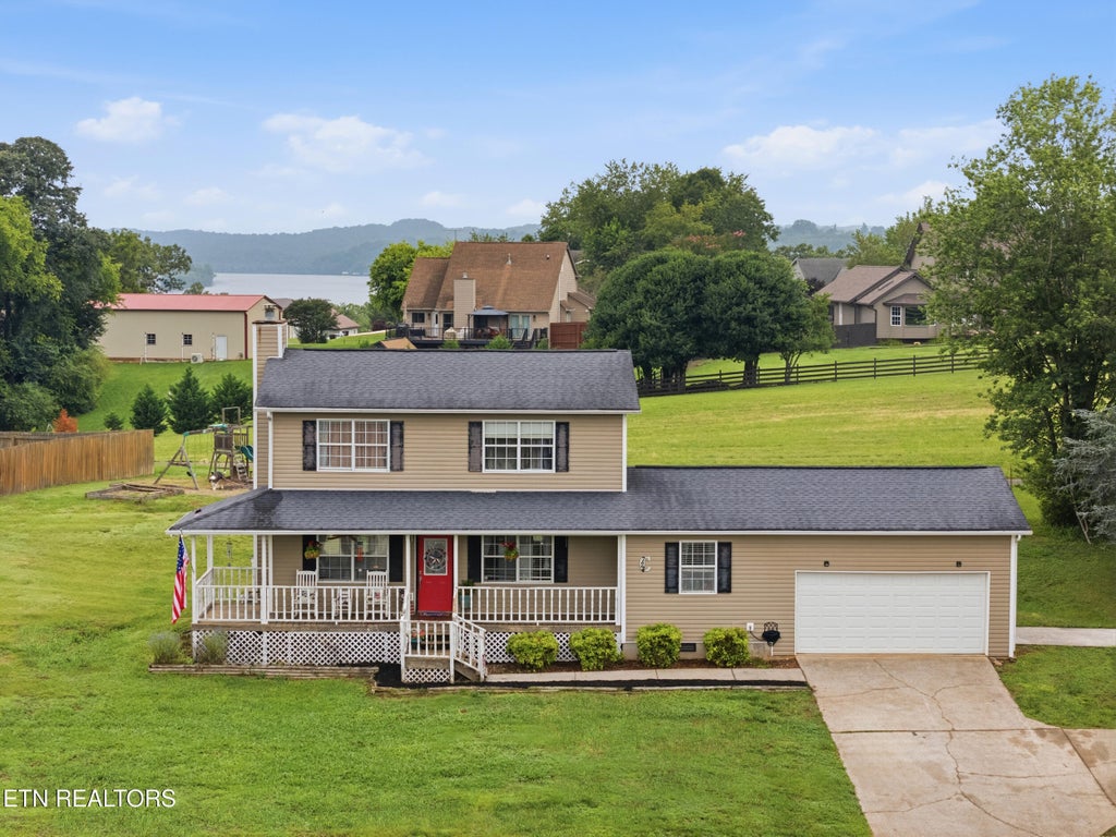 Photo of 724 Fairway Drive, Loudon, TN 37774 (MLS # 1344494)