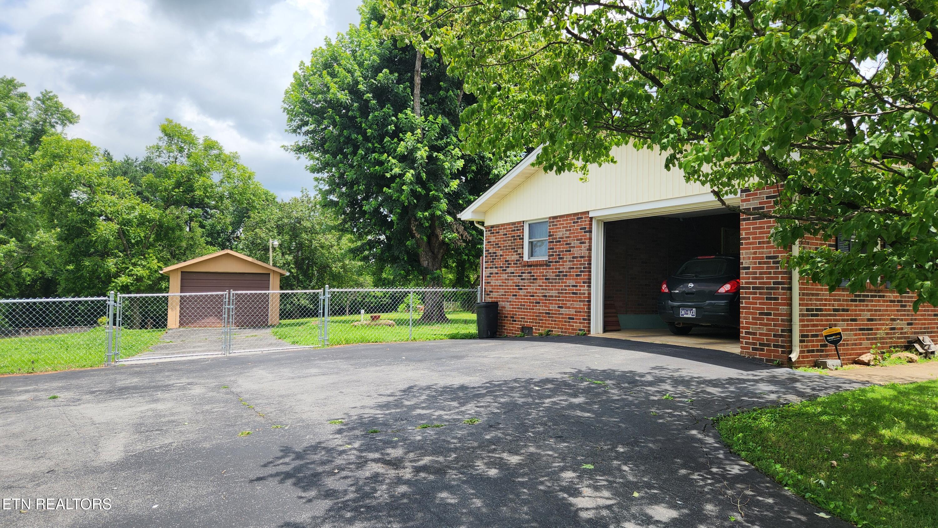 114 Christian St