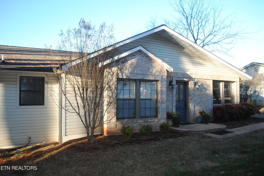 Photo of 2746 Big Springs Rd, Friendsville, TN 37737 (MLS # 1253028)