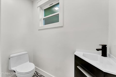 Tiny photo for 1904 Smokemont Drive, Maryville, TN 37801 (MLS # 1332101)