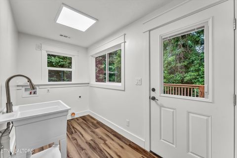 Tiny photo for 1904 Smokemont Drive, Maryville, TN 37801 (MLS # 1332101)