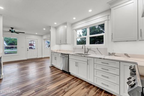 Tiny photo for 1904 Smokemont Drive, Maryville, TN 37801 (MLS # 1332101)