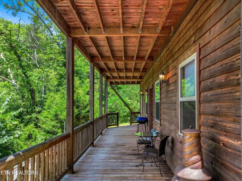 Tiny photo for 2759 Wildwood Rd, Dandridge, TN 37725 (MLS # 1333730)
